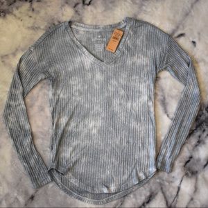 AEO Ribbed V-Neck Sweater